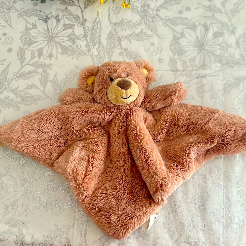 KellyToy Soft rattle bear for infant/ toddler made with soft polyester washable